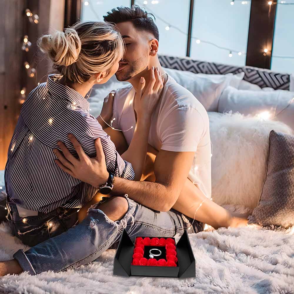 Amoré™ Caja de 16 rosas