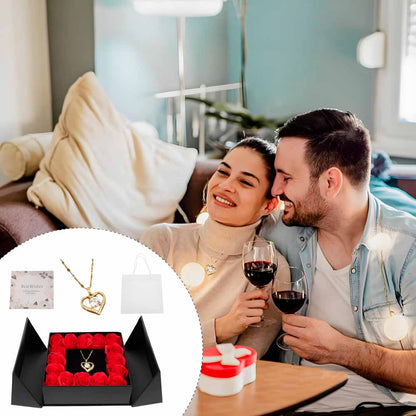 Amoré™ Caja de 16 rosas